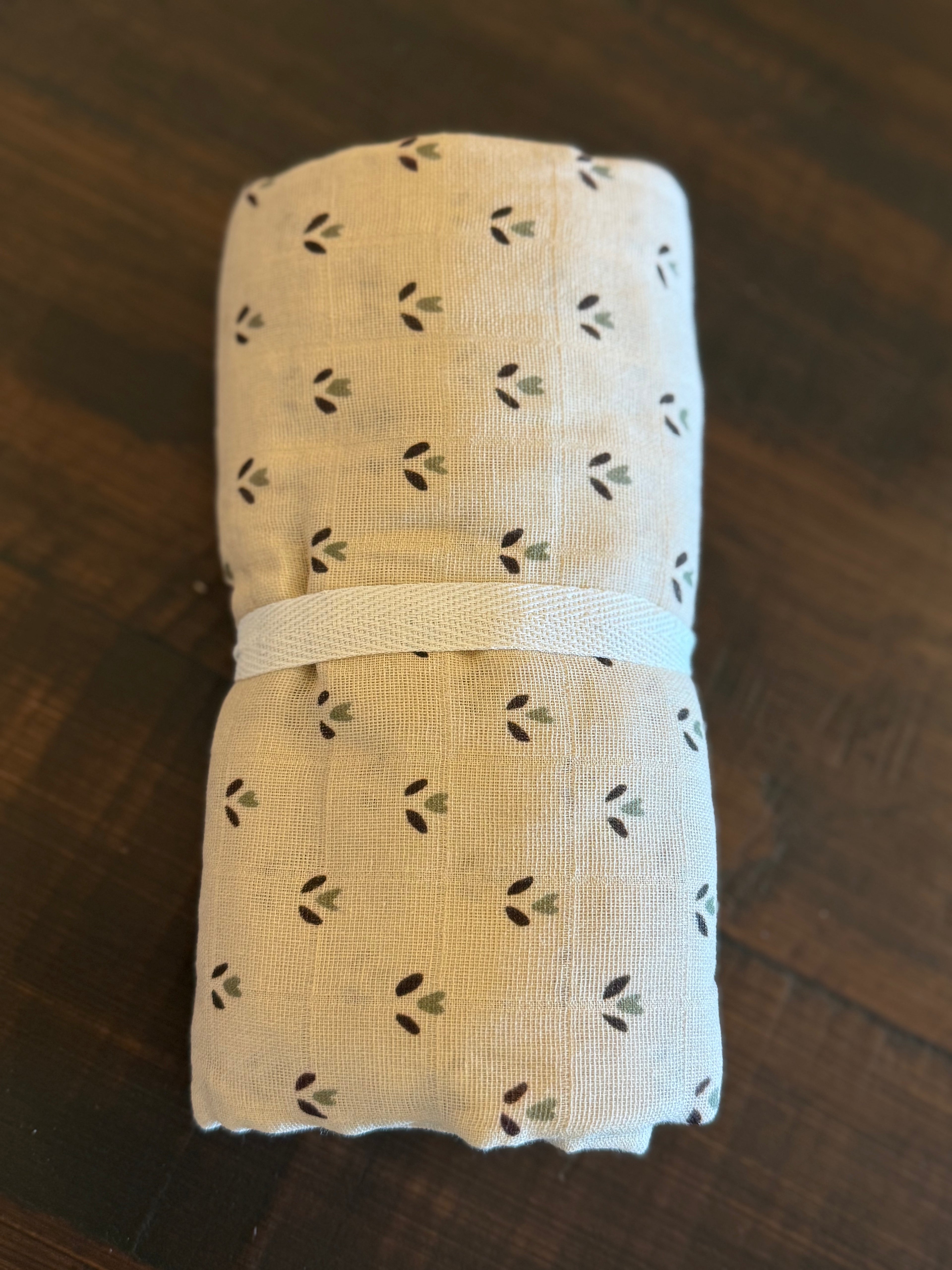 Flora Muslin Swaddle