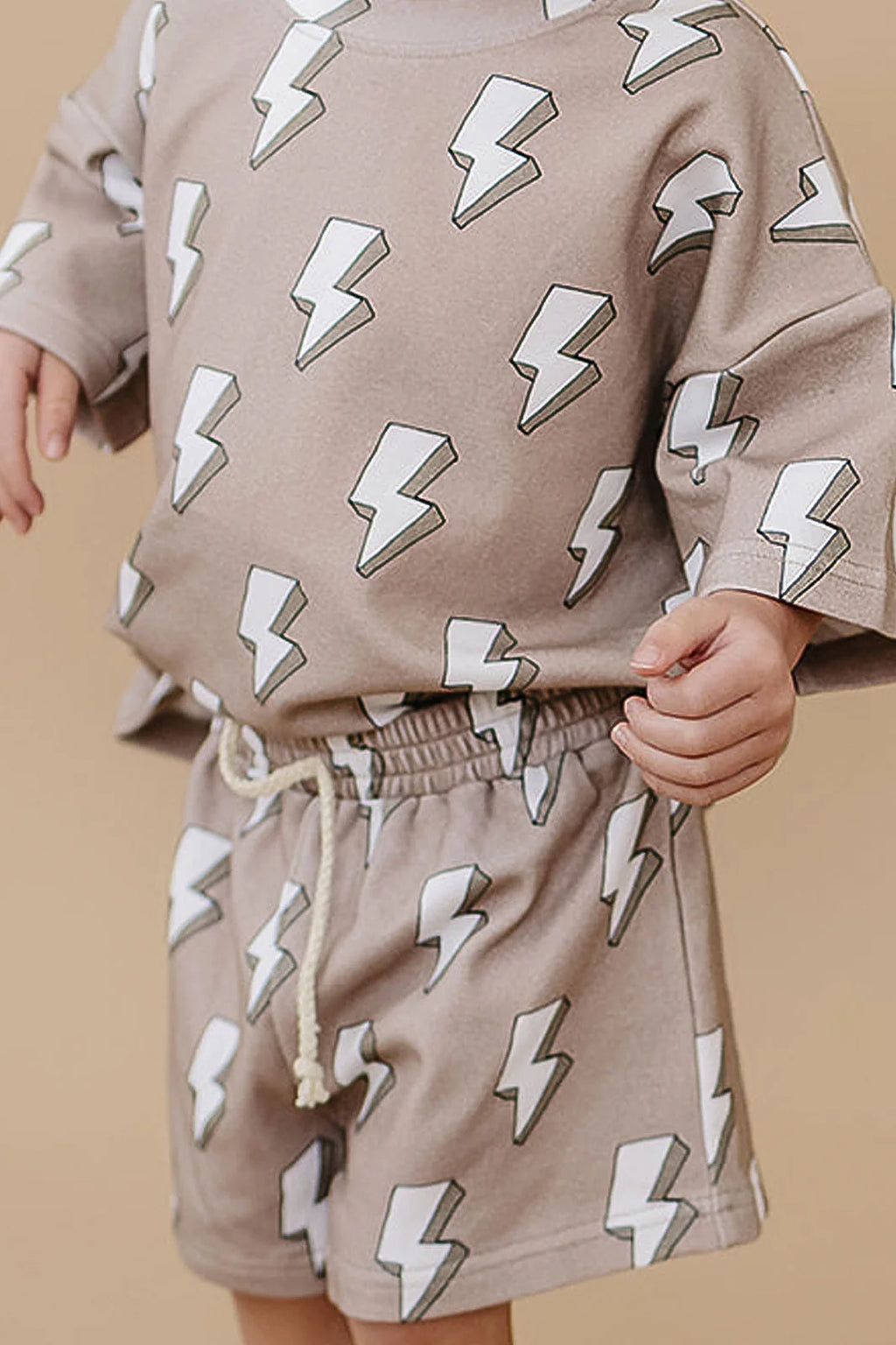 It's Electric Short Set