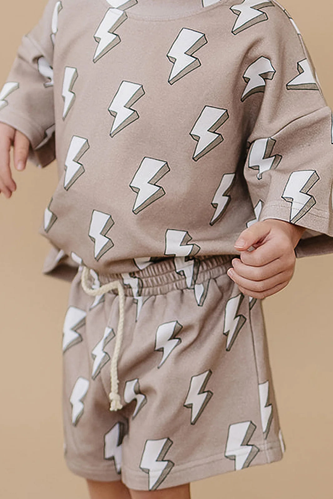 It's Electric Short Set