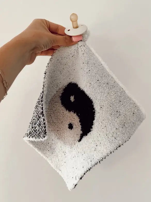 Yin And Yang Lovey